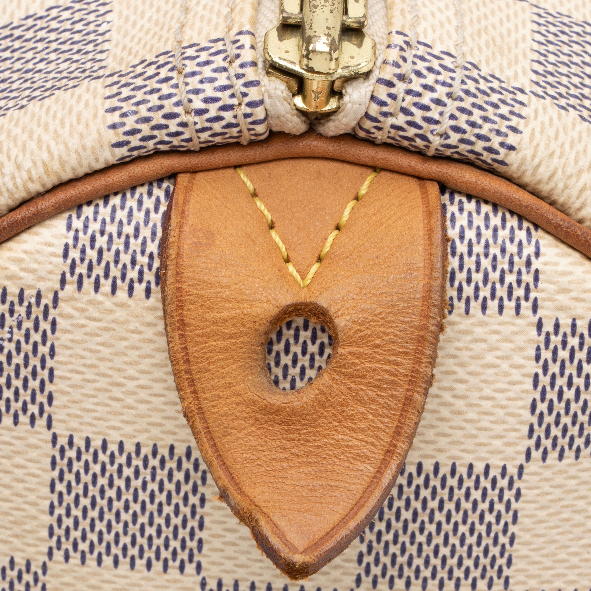 Louis Vuitton Damier Azur Speedy 30 Satchel (SHF-bV6e4O)