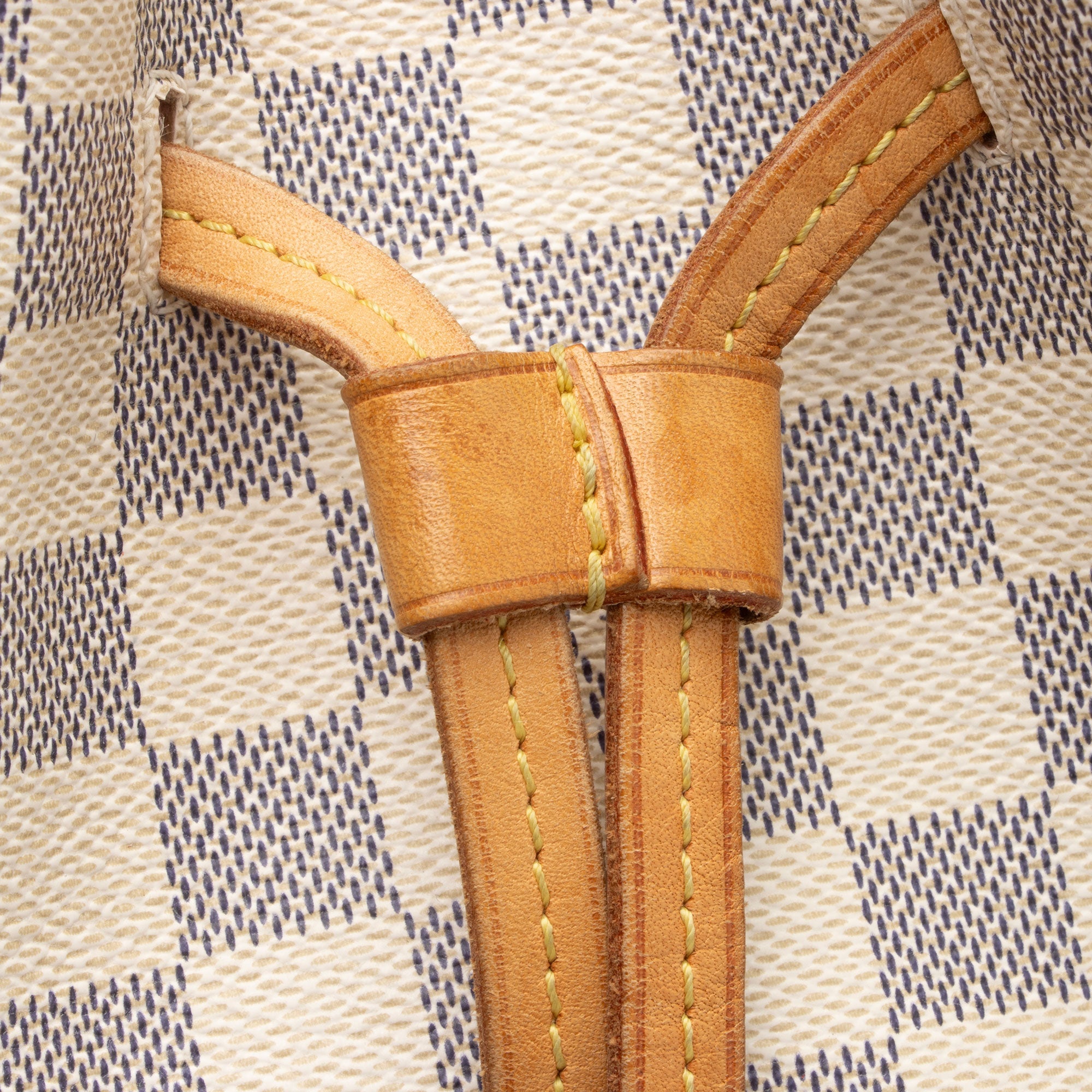 Louis Vuitton Damier Azur Sperone Backpack (SHF-x7ZaCT)