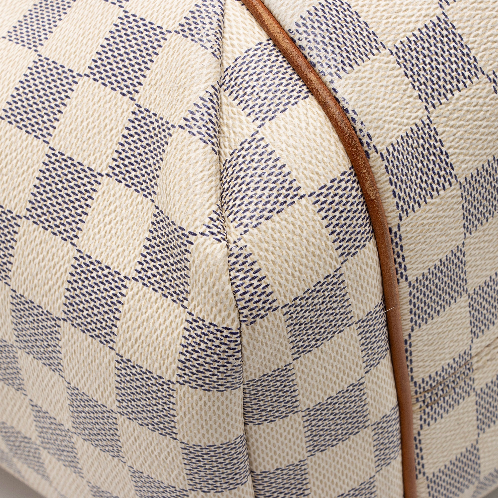Louis Vuitton Damier Azur Totally GM Tote (SHF-oNsyAh)
