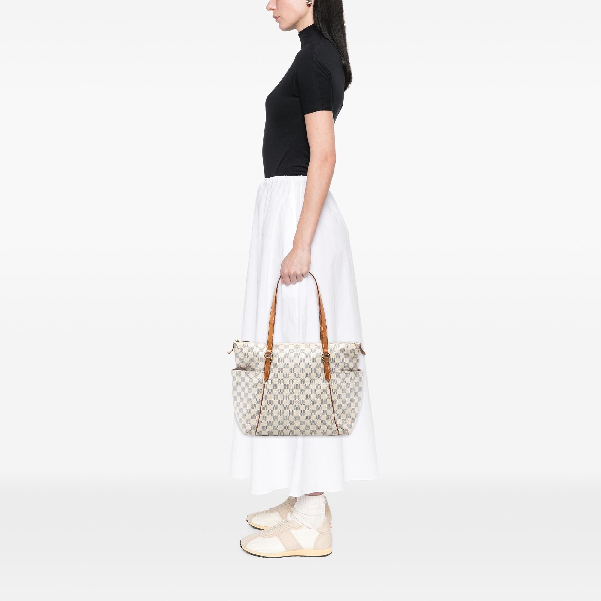 Louis Vuitton Damier Azur Totally MM