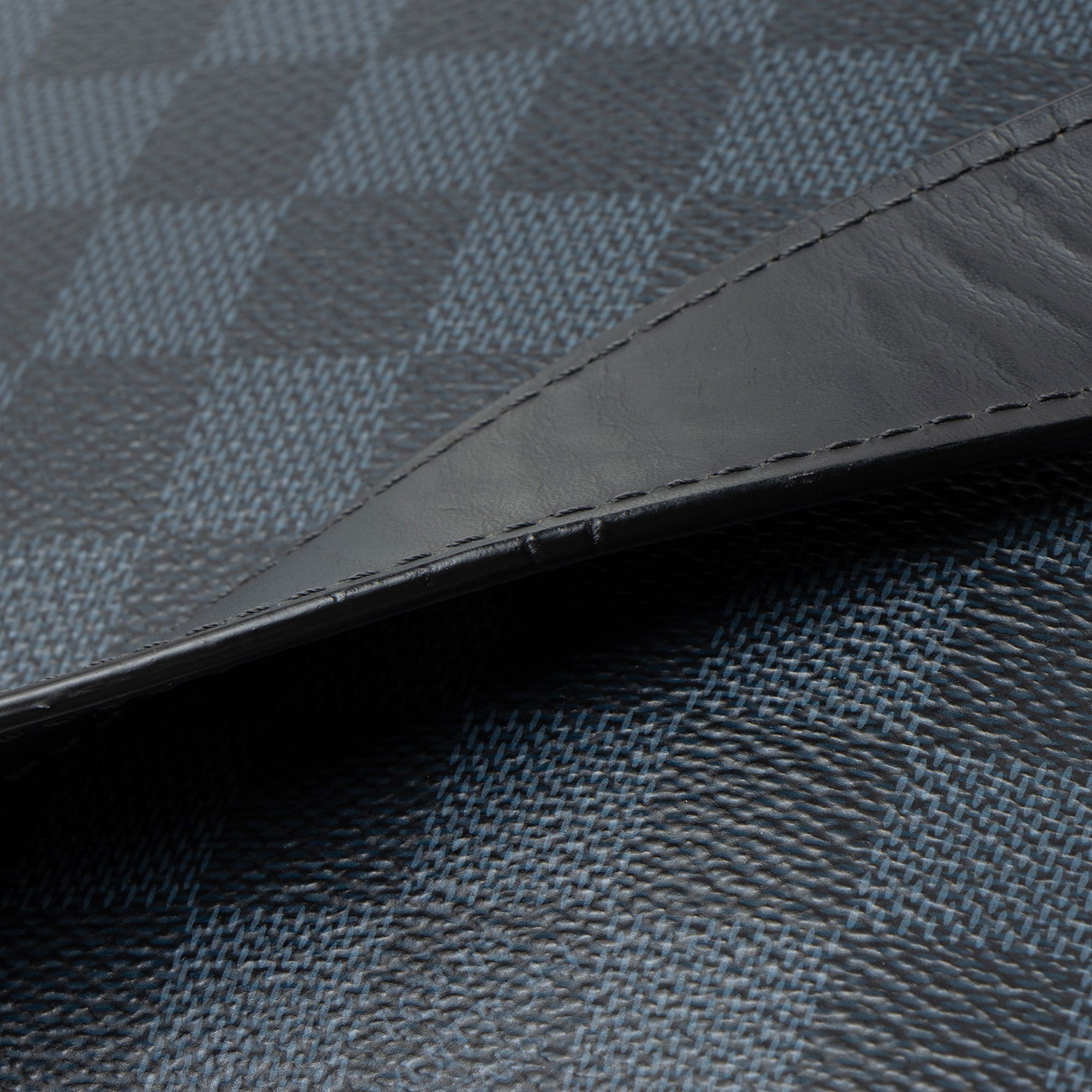Louis Vuitton Damier Cobalt Newport PM Messenger