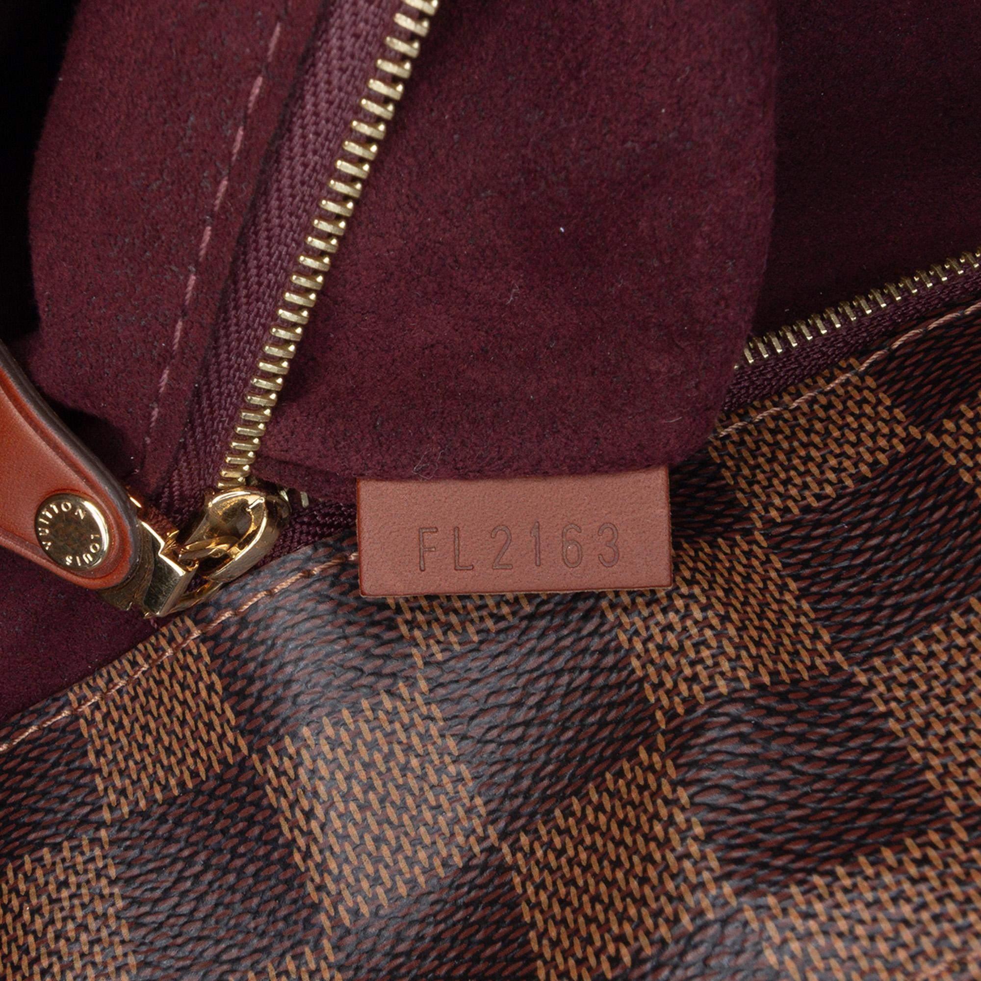 Louis Vuitton Damier Ebene Ascot