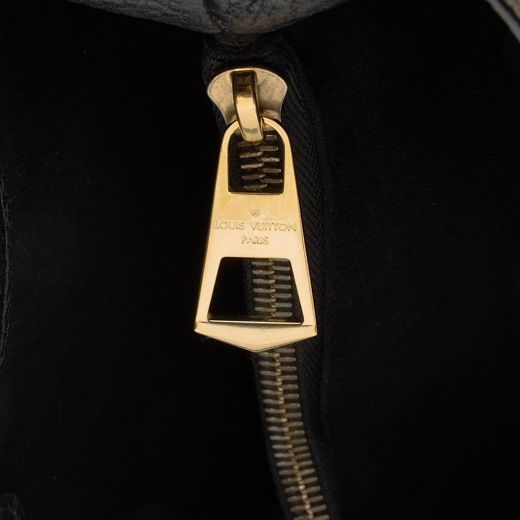 Louis Vuitton Damier Ebene Brittany Satchel (SHF-fyYPGZ)