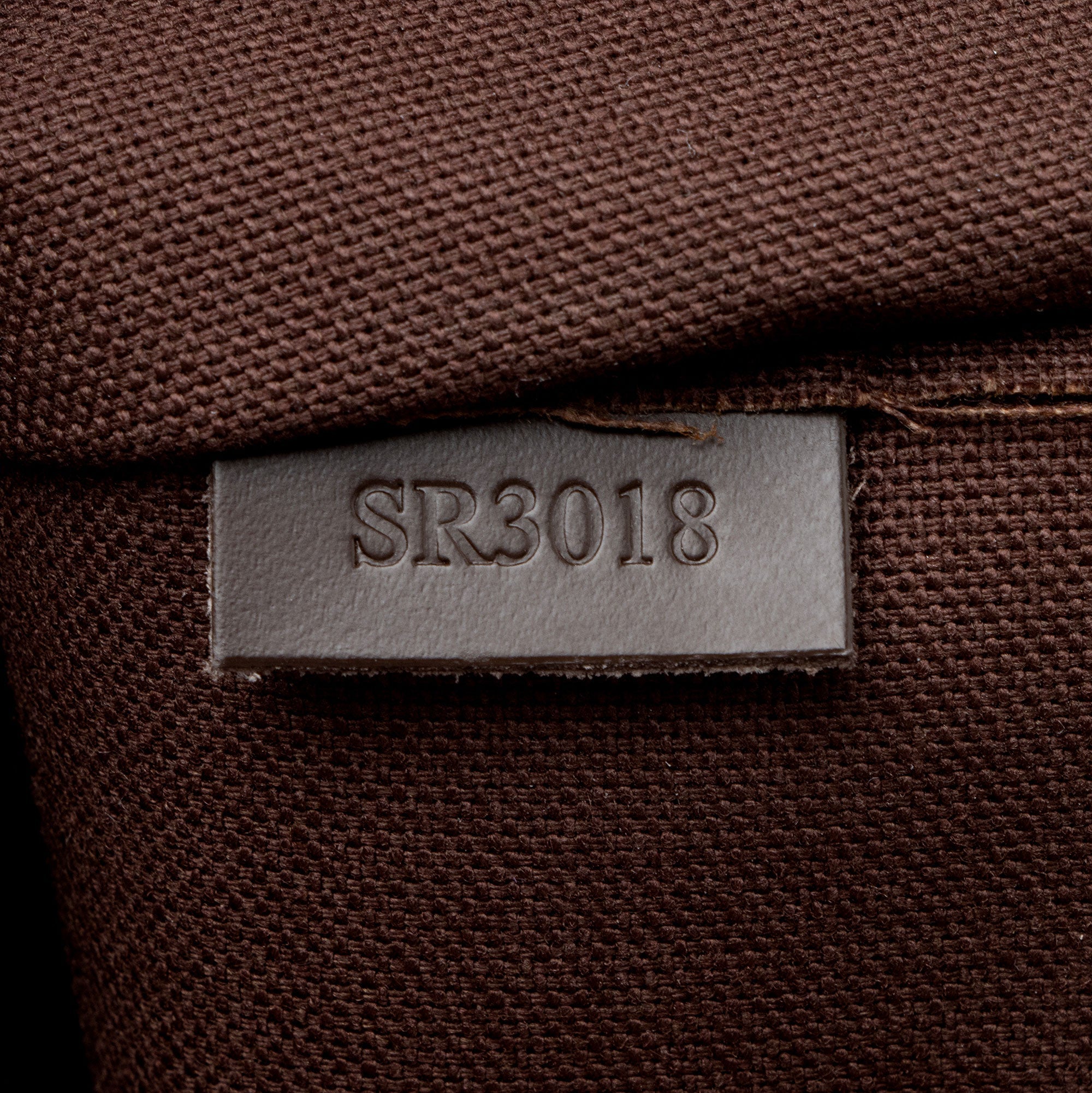 Louis Vuitton Damier Ebene Brooklyn MM Messenger