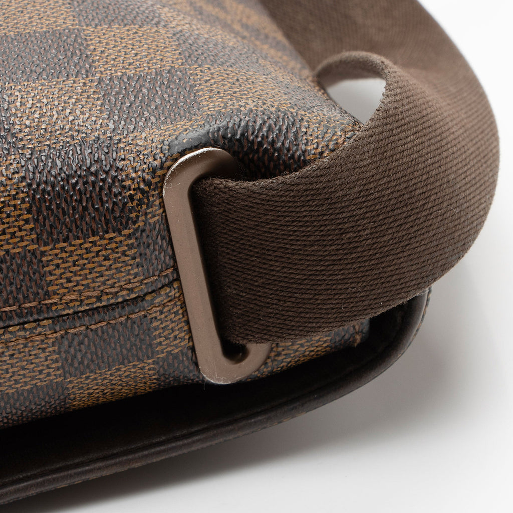 Louis Vuitton Damier Ebene Brooklyn PM Messenger (SHF-TV37Dw)