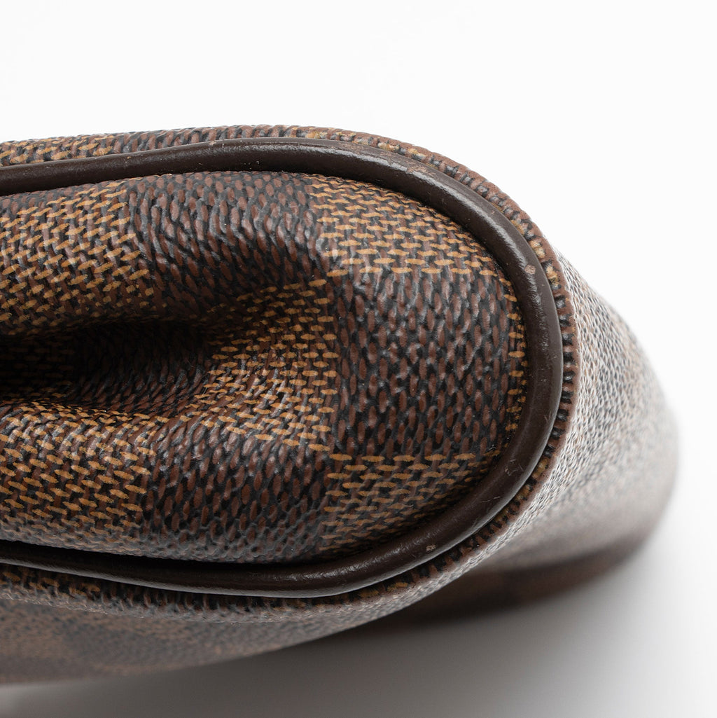 Louis Vuitton Damier Ebene Eva Clutch (SHF-qfvFo6)