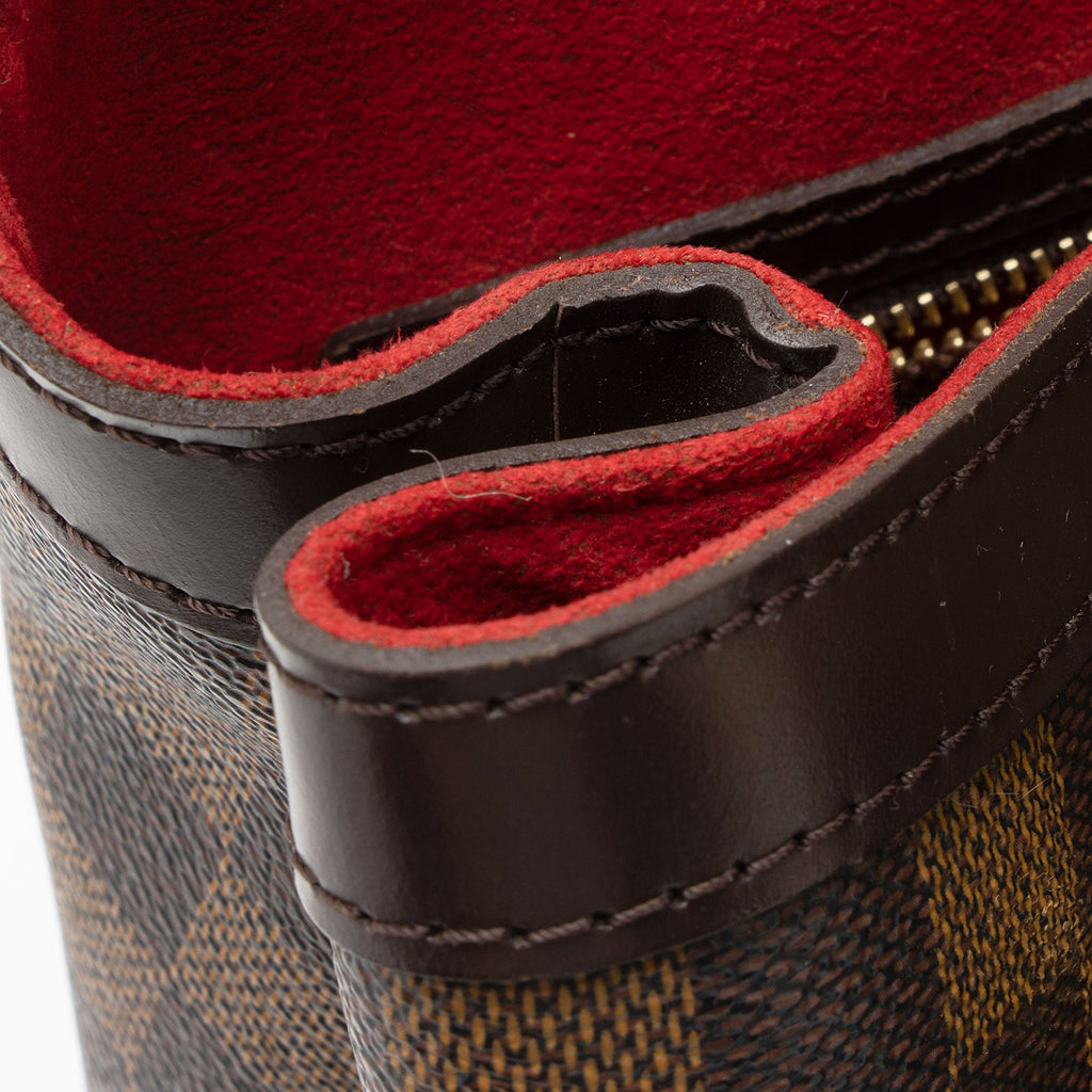 Louis Vuitton Damier Ebene Hampstead PM Tote (SHF-rzynKt)