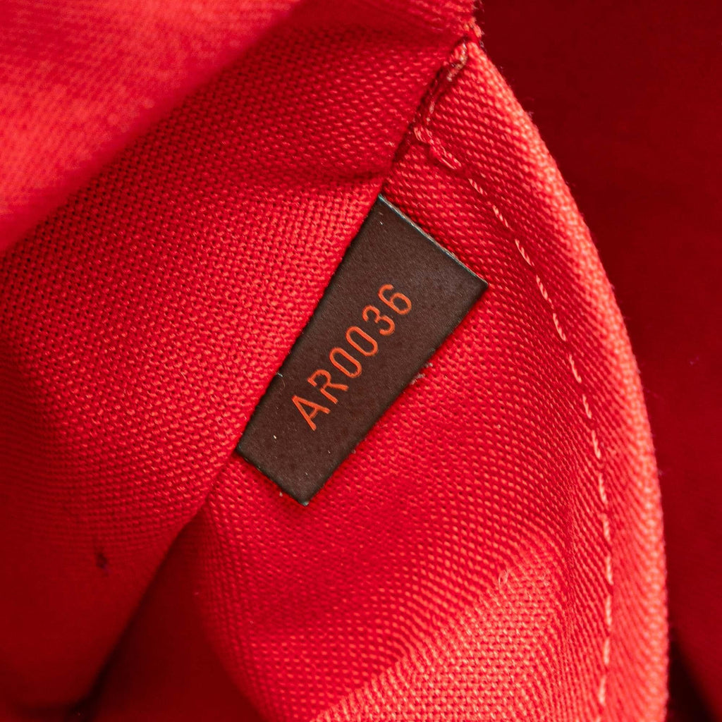 Louis Vuitton Damier Ebene Illovo MM