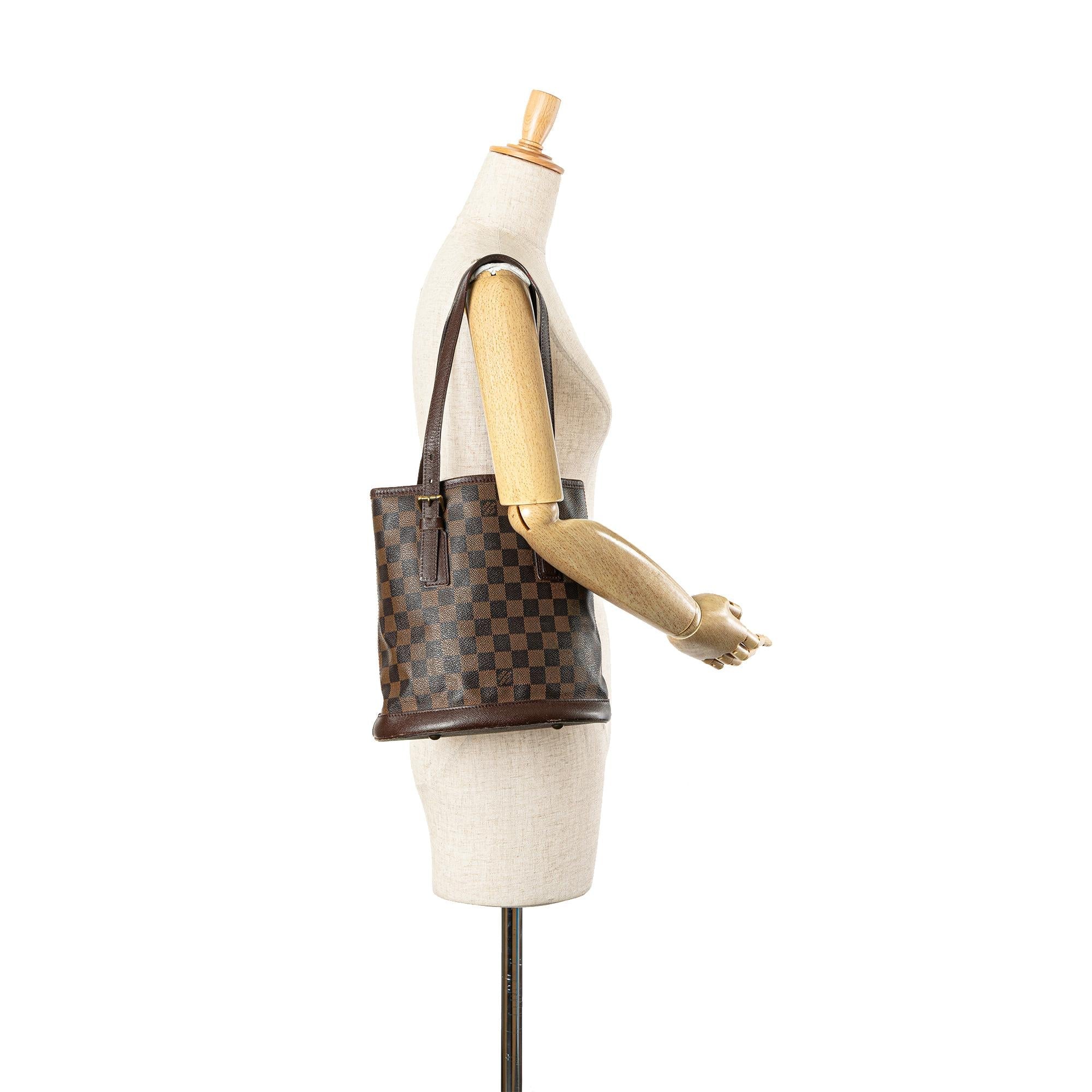 Louis Vuitton Damier Ebene Marais