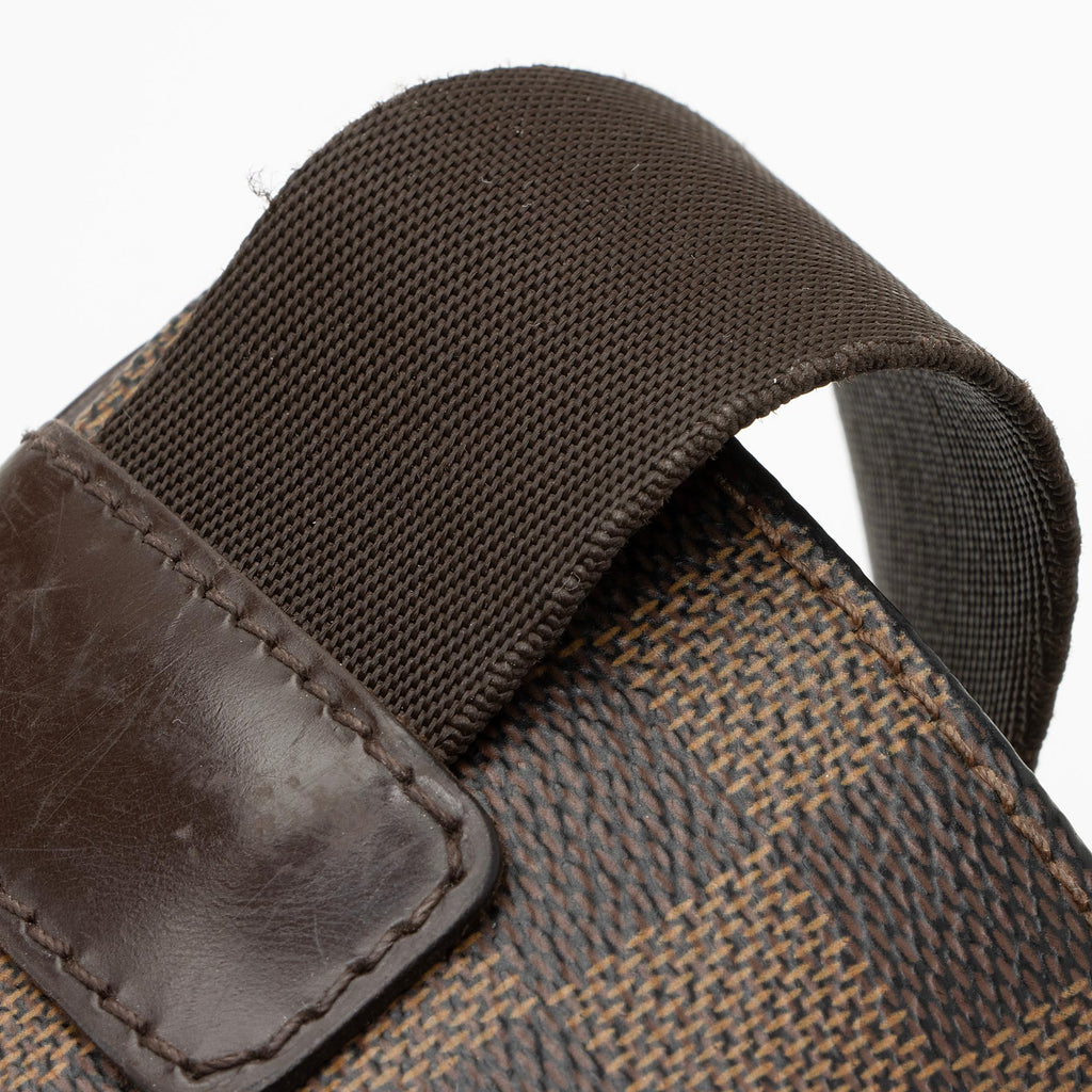 Louis Vuitton Damier Ebene Melville Crossbody Bag (SHF-a27JVY)