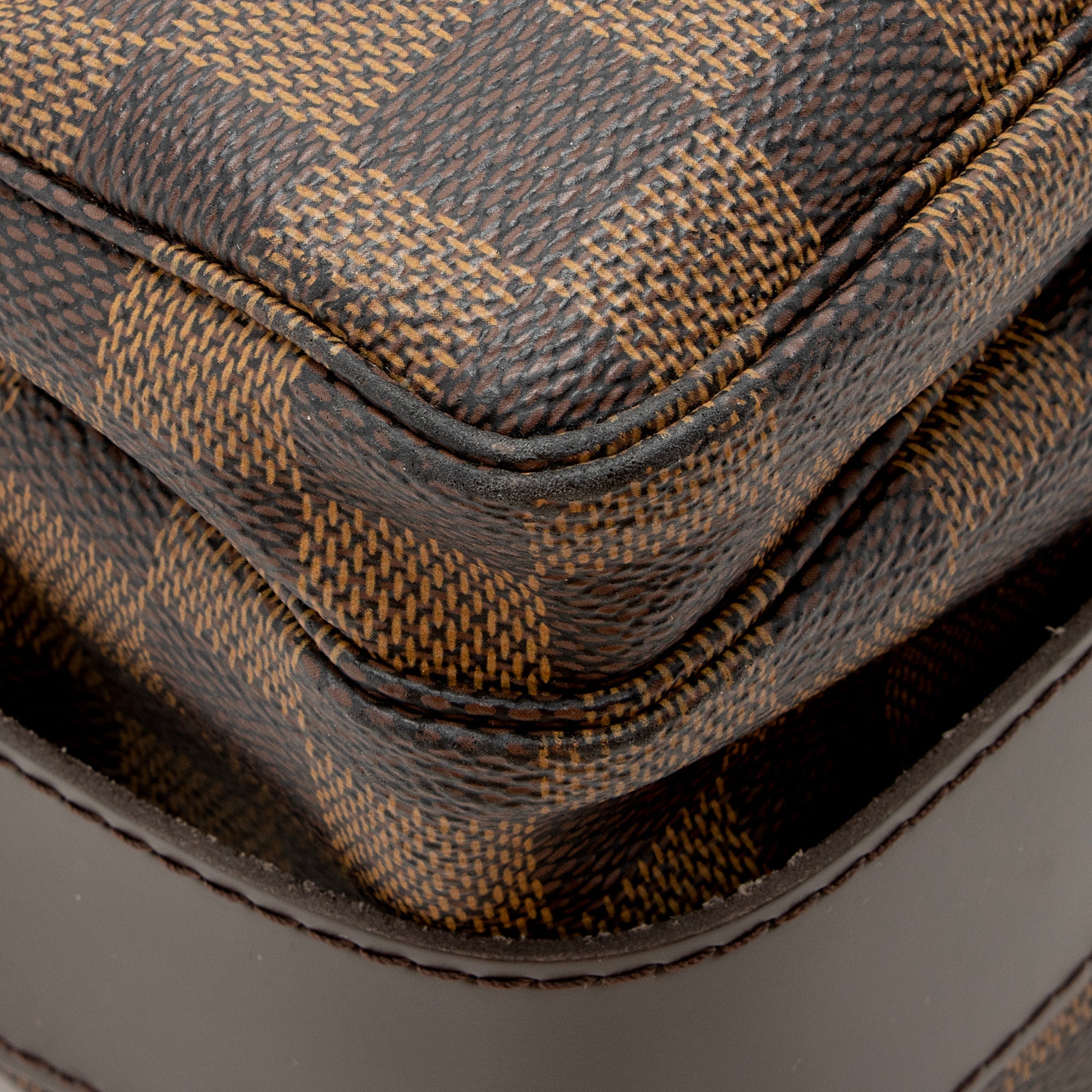 Louis Vuitton Damier Ebene Naviglio Messenger Bag (SHF-22595)