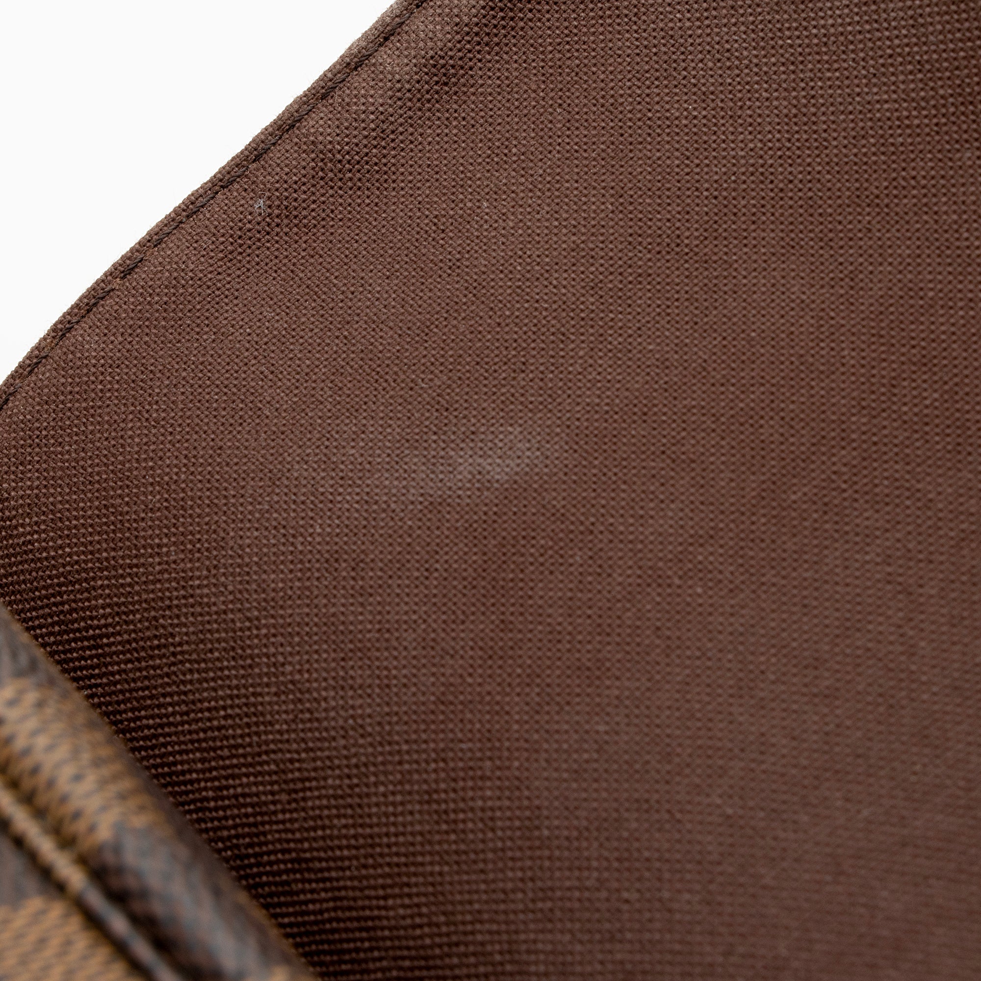 Louis Vuitton Damier Ebene Naviglio Messenger Bag (SHF-22595)