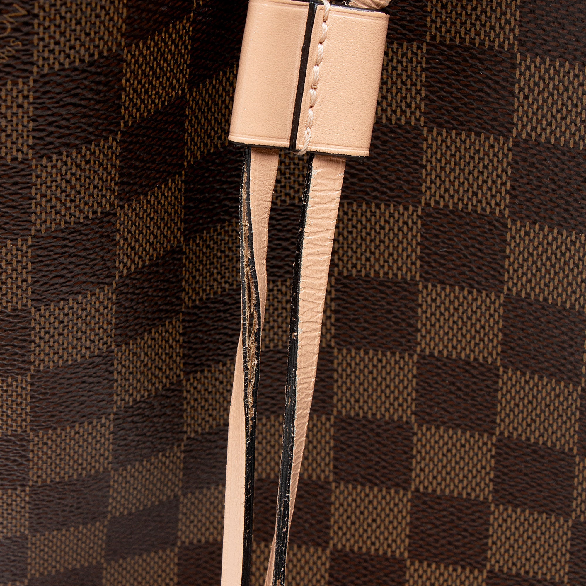 Louis Vuitton Damier Ebene Neonoe MM Shoulder Bag