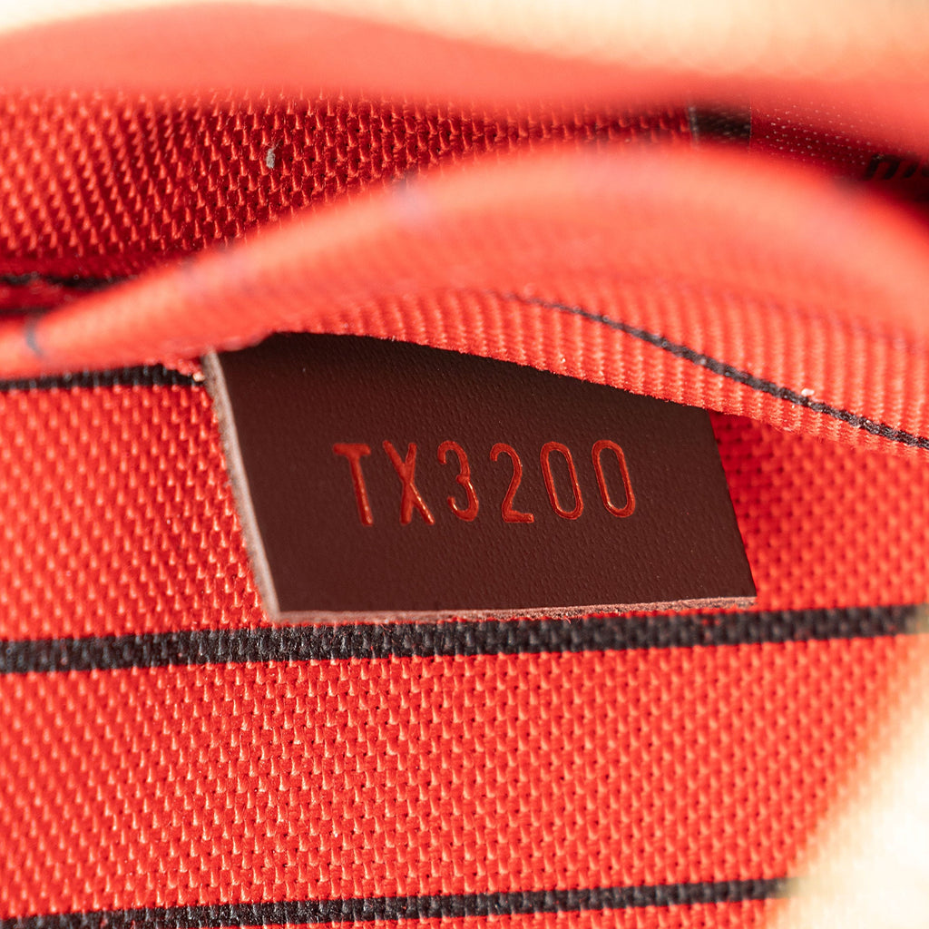 Louis Vuitton Damier Ebene Neverfull MM Pochette (SHF-Sk24c1)