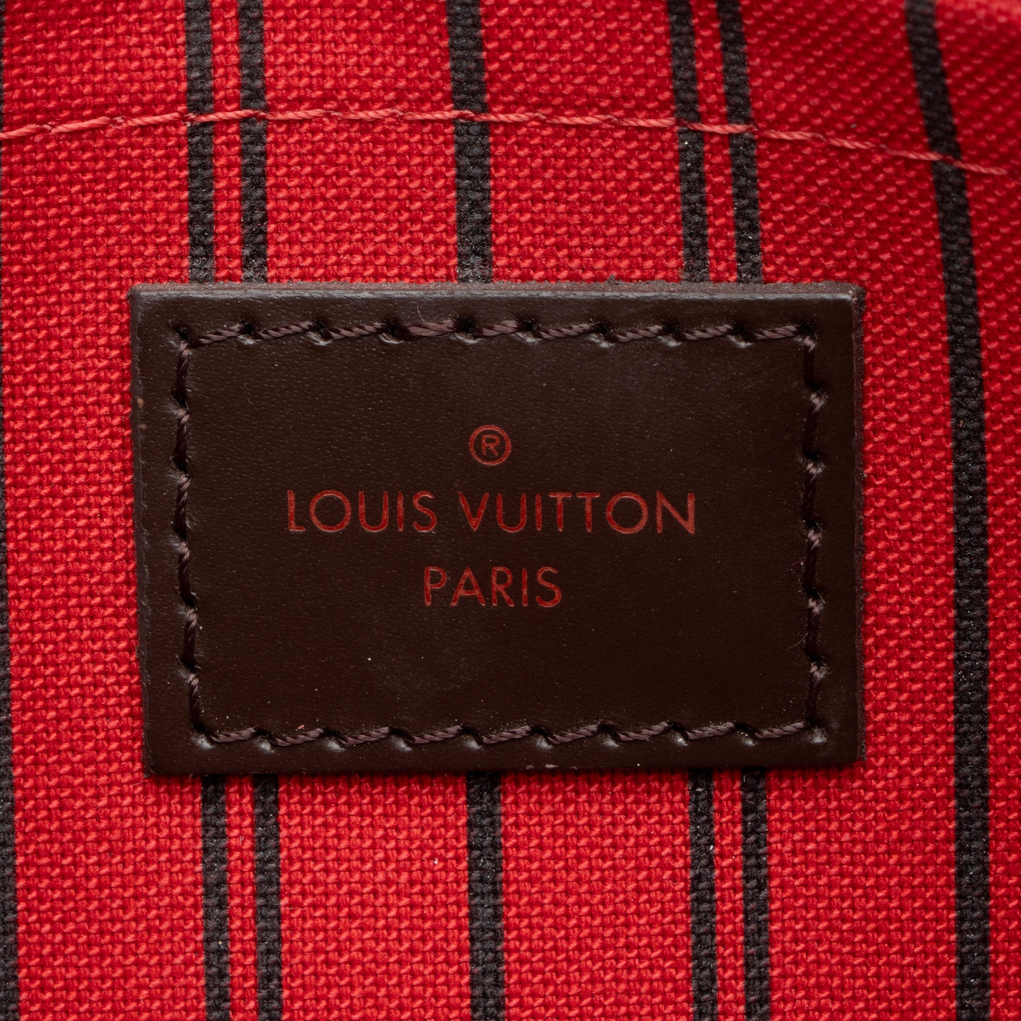 Louis Vuitton Damier Ebene Neverfull MM Pochette