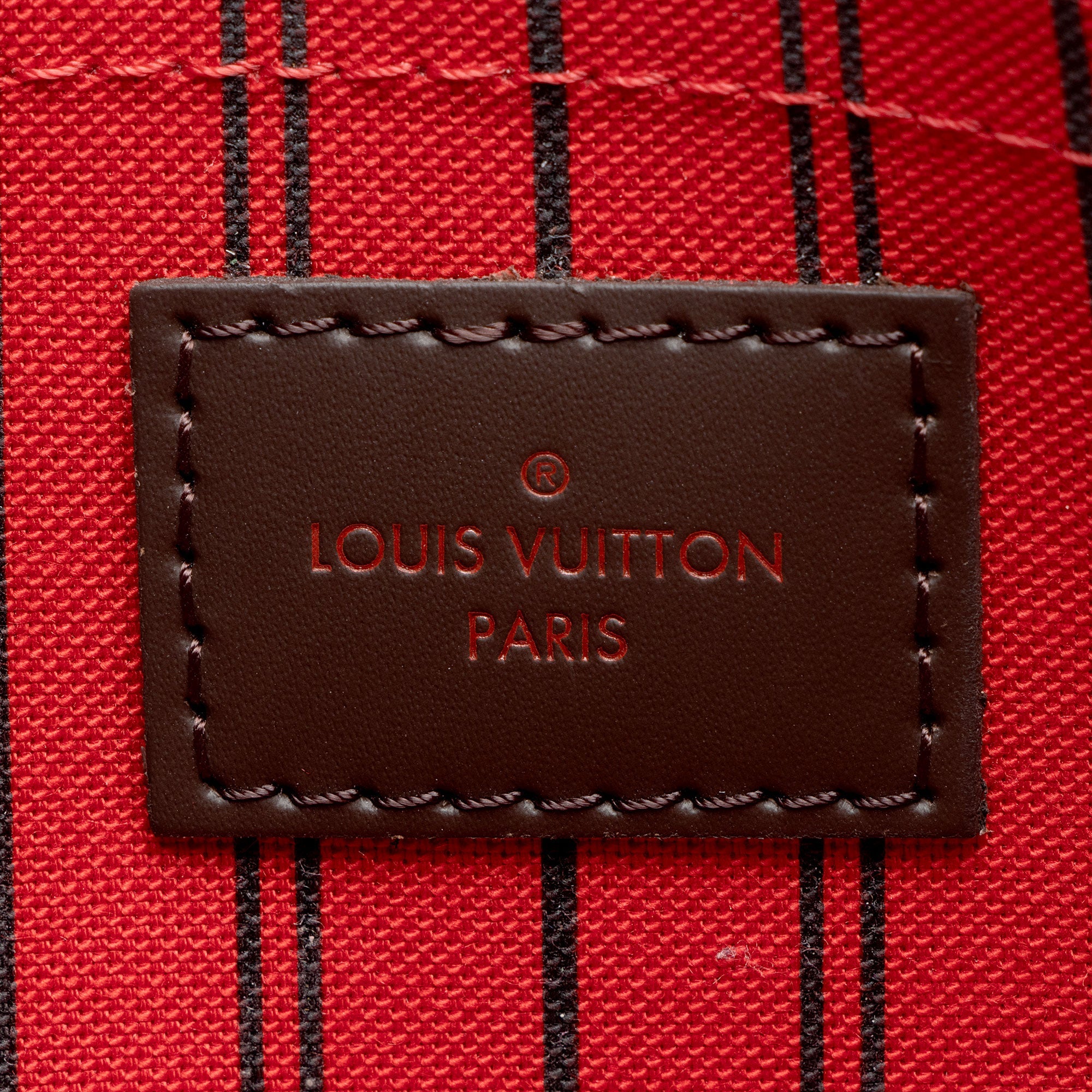 Louis Vuitton Damier Ebene Neverfull MM Pochette