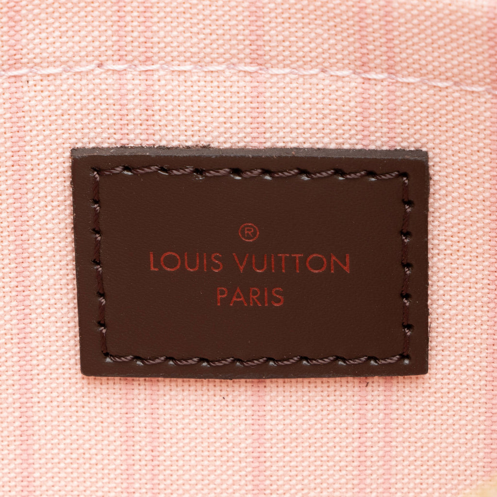 Louis Vuitton Damier Ebene Neverfull MM Pochette