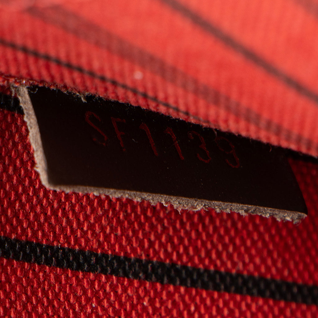 Louis Vuitton Damier Ebene Neverfull MM Pochette