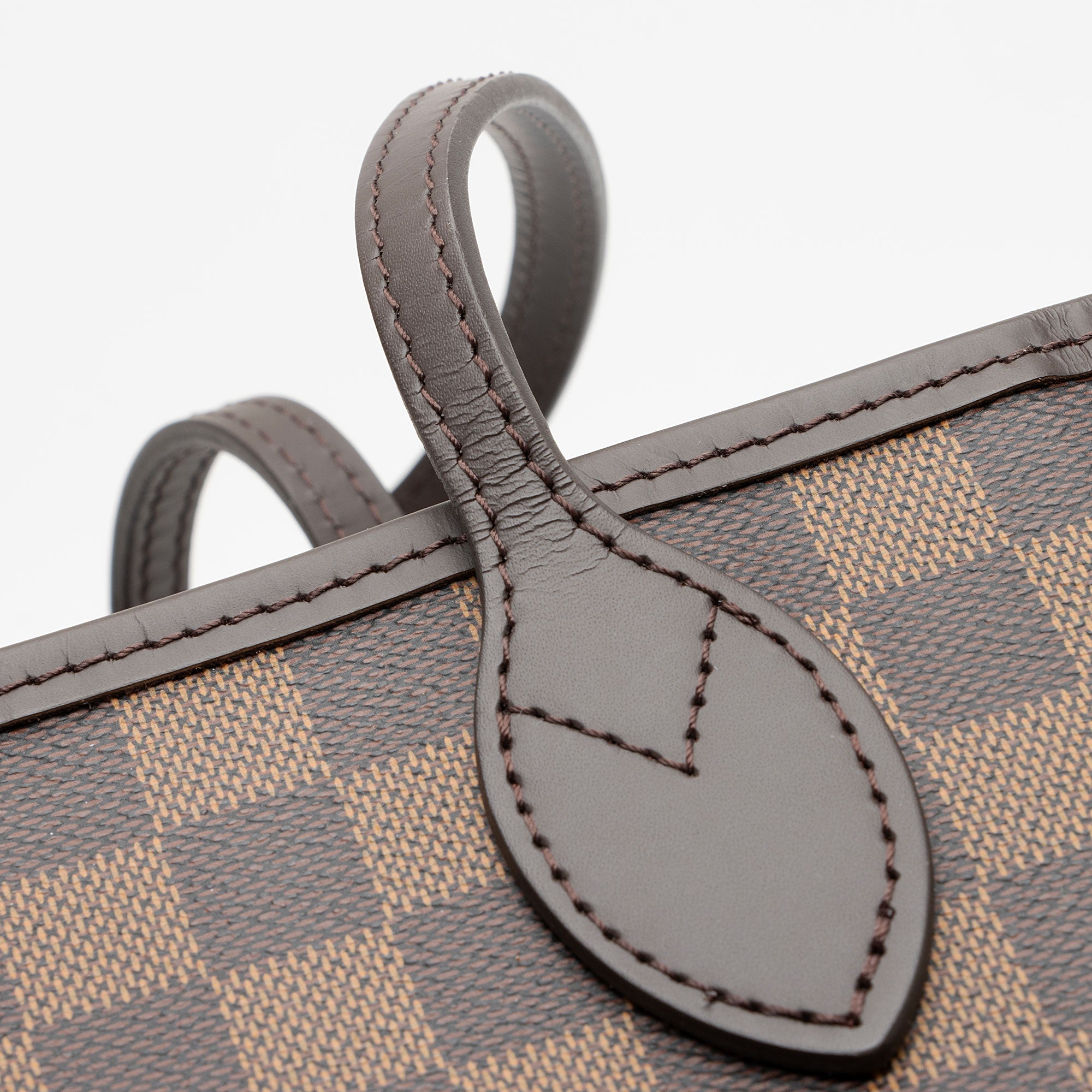 Louis Vuitton Damier Ebene Neverfull MM Tote (SHF-MGX6T7)