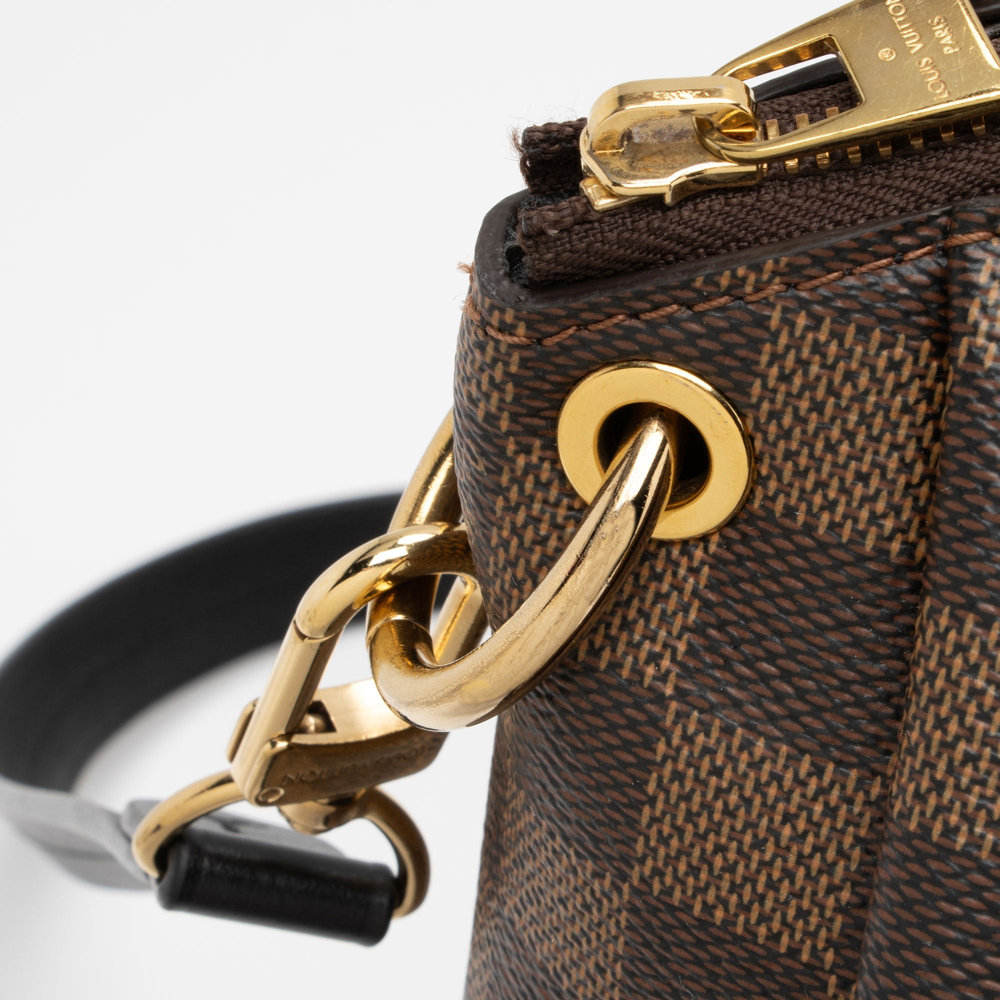 Louis Vuitton Damier Ebene Odeon MM Tote (SHF-IzOfrb)