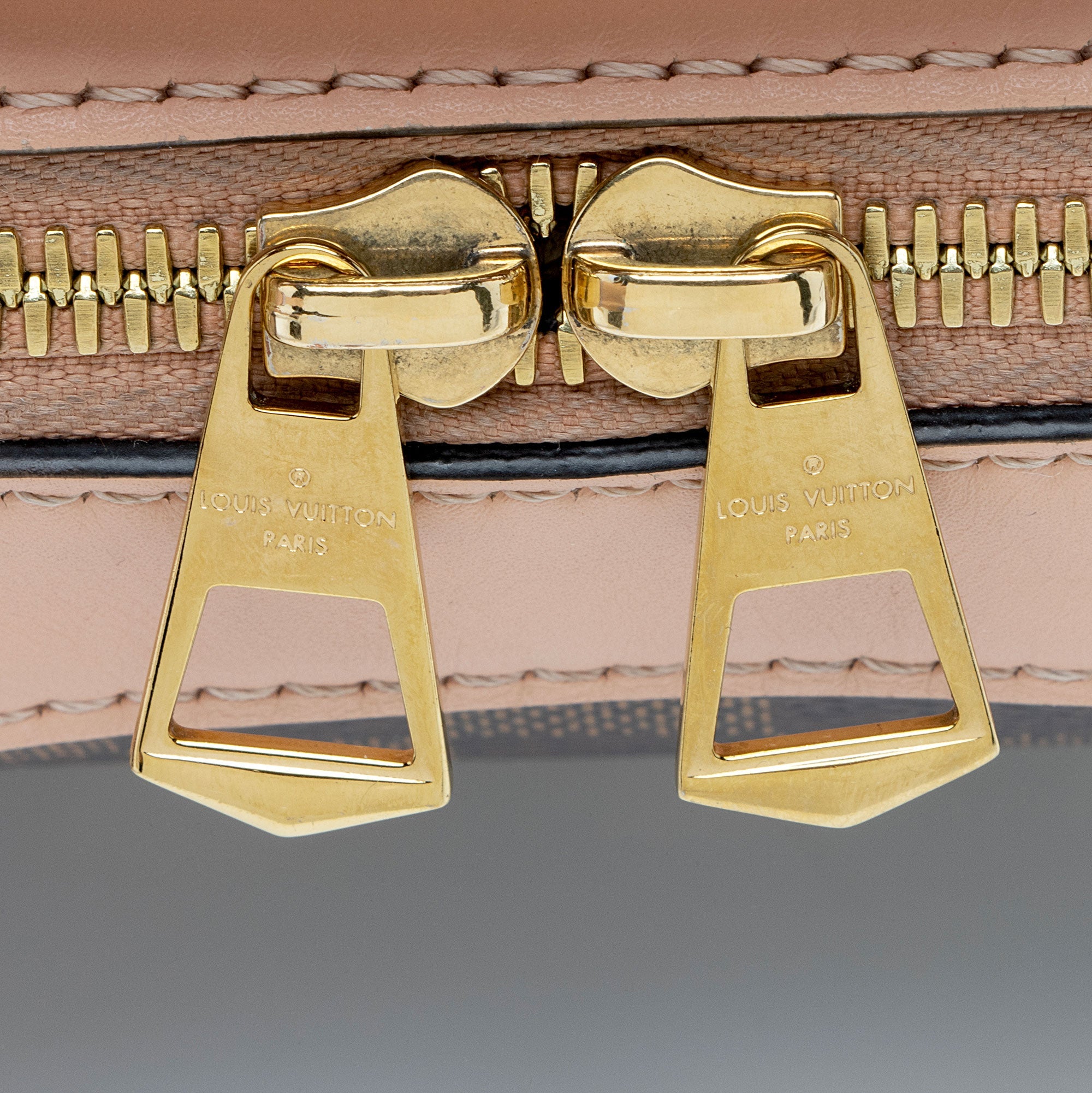 Louis Vuitton Damier Ebene Santa Monica Shoulder Bag
