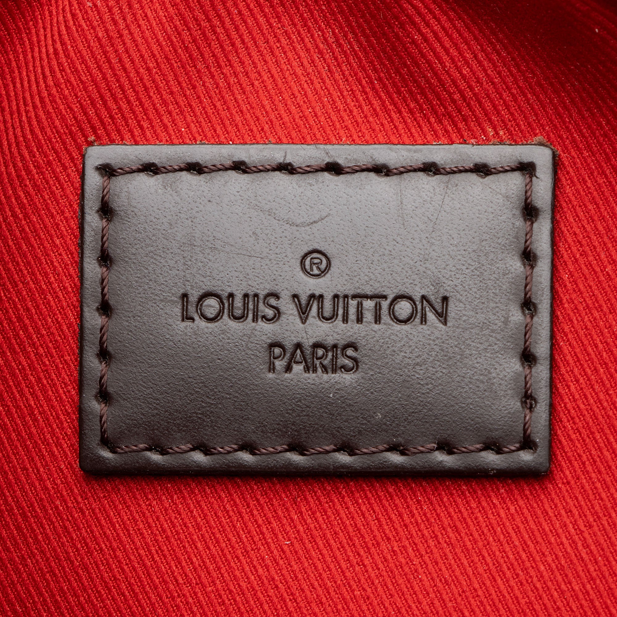 Louis Vuitton Damier Ebene South Bank Besace Shoulder Bag