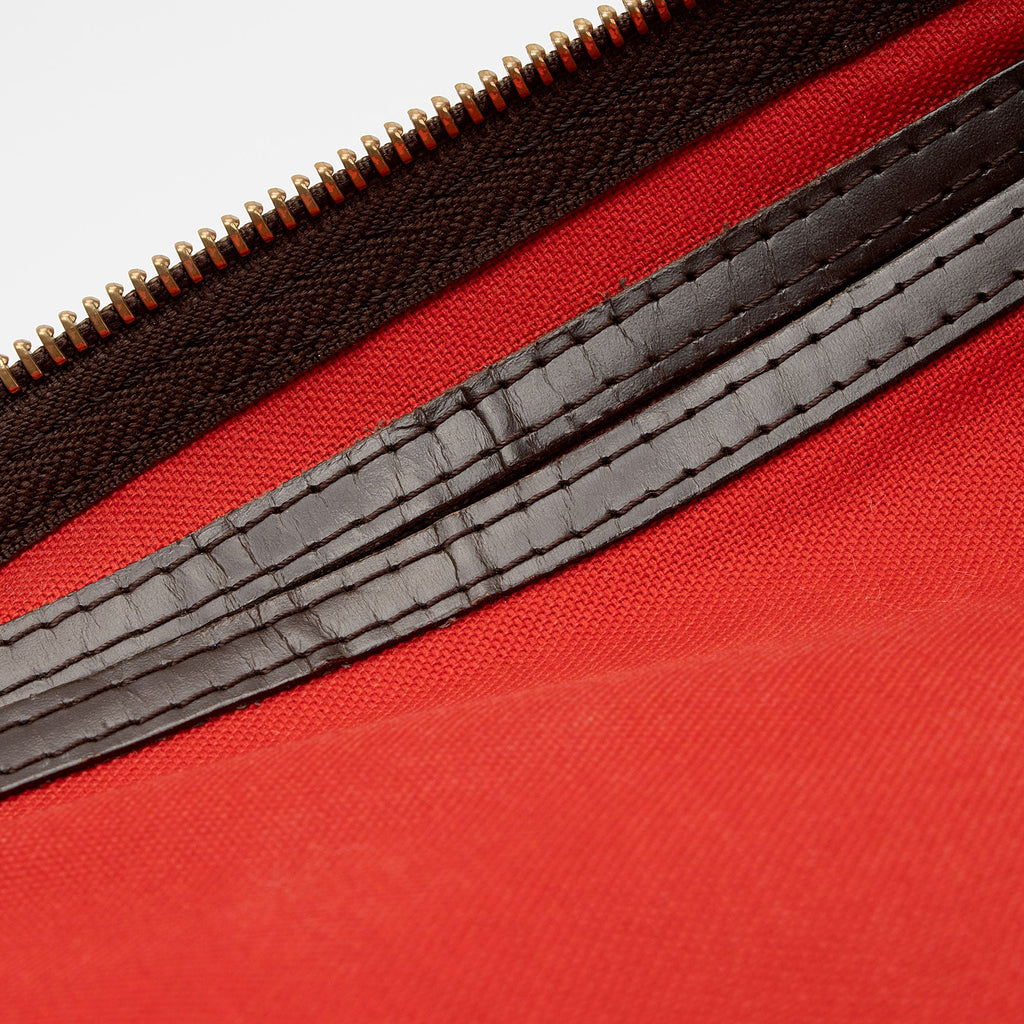 Louis Vuitton Damier Ebene Speedy 30 Satchel (SHF-yrMtsc)