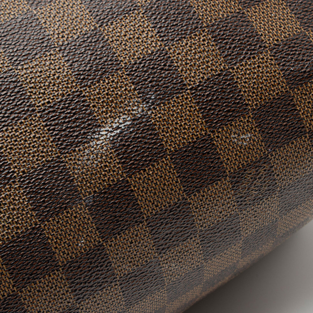 Louis Vuitton Damier Ebene Speedy 30 Satchel (SHF-yrMtsc)