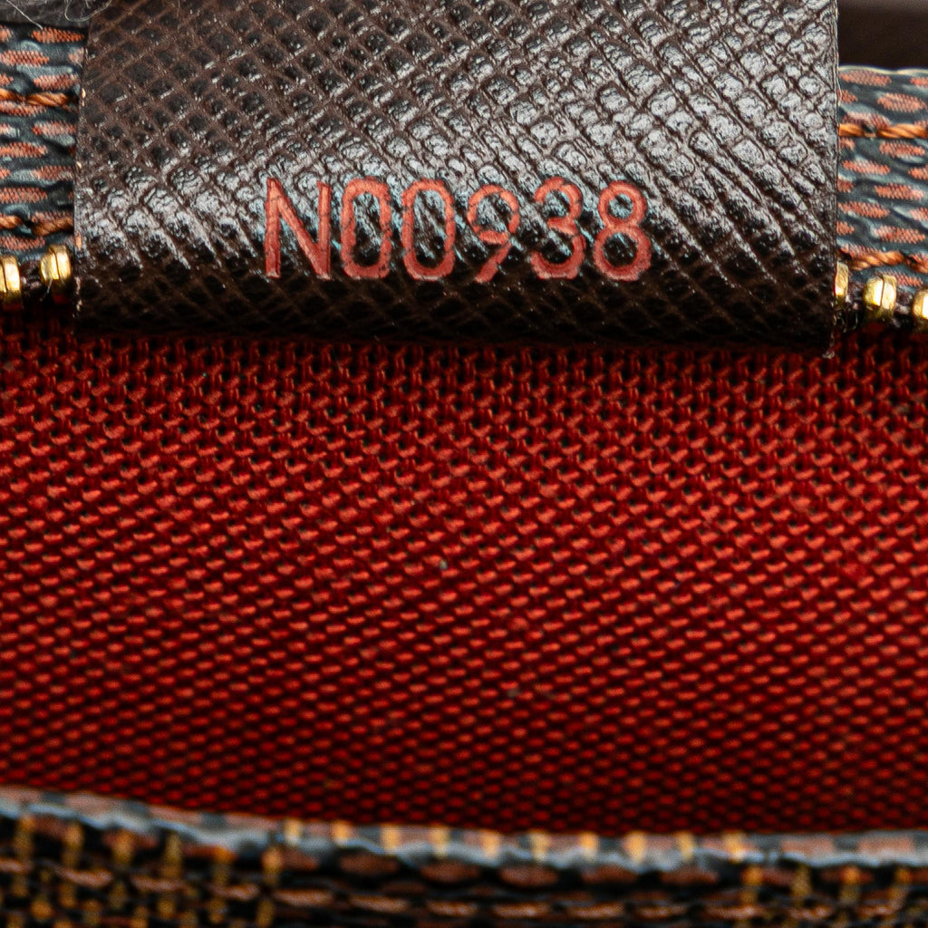 Louis Vuitton Damier Ebene Trousse Pochette