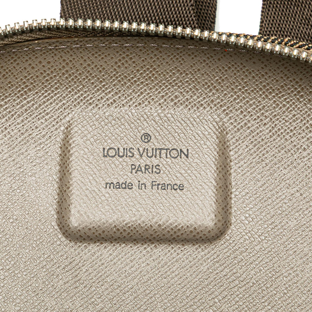 Louis Vuitton Damier Geant Mage
