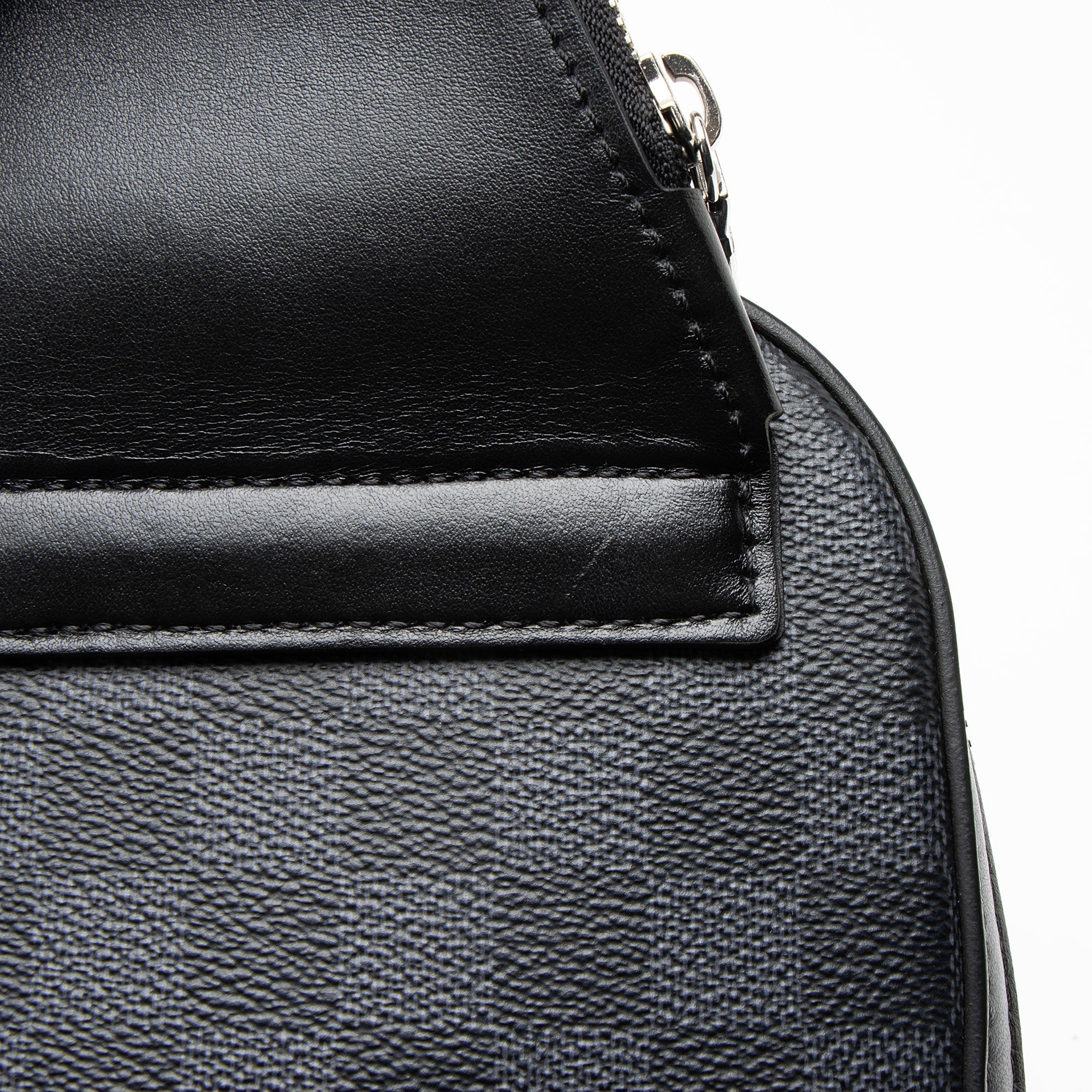Louis Vuitton Damier Graphite Avenue Sling NM Bag
