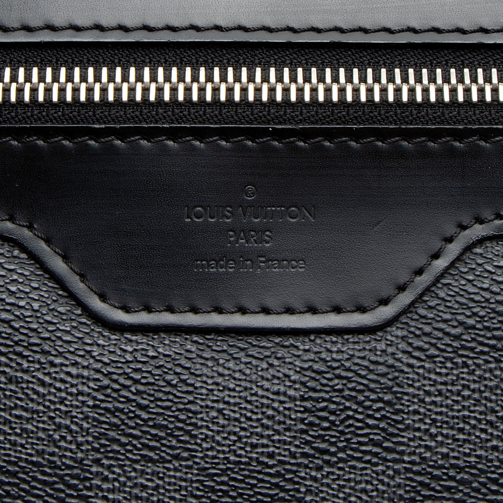 Louis Vuitton Damier Graphite Daniel MM Messenger