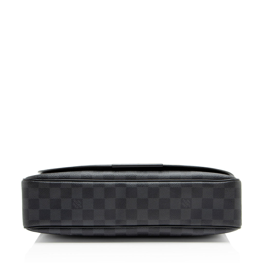 Louis Vuitton Damier Graphite Daniel MM Messenger