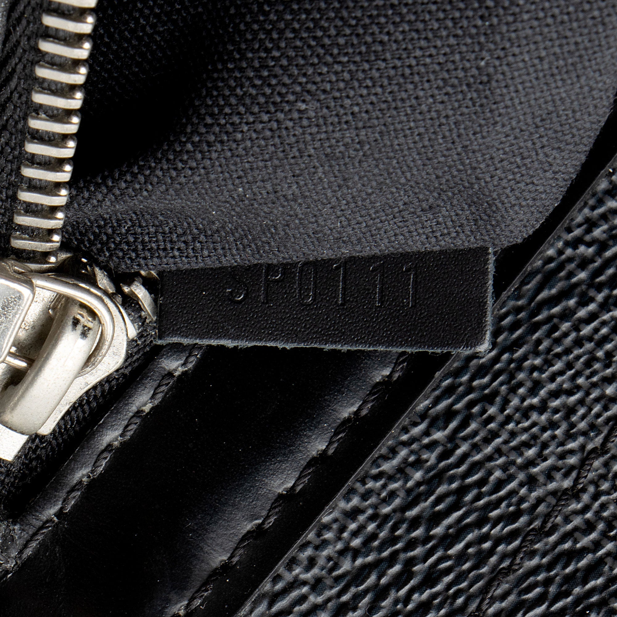 Louis Vuitton Damier Graphite Daniel MM Messenger