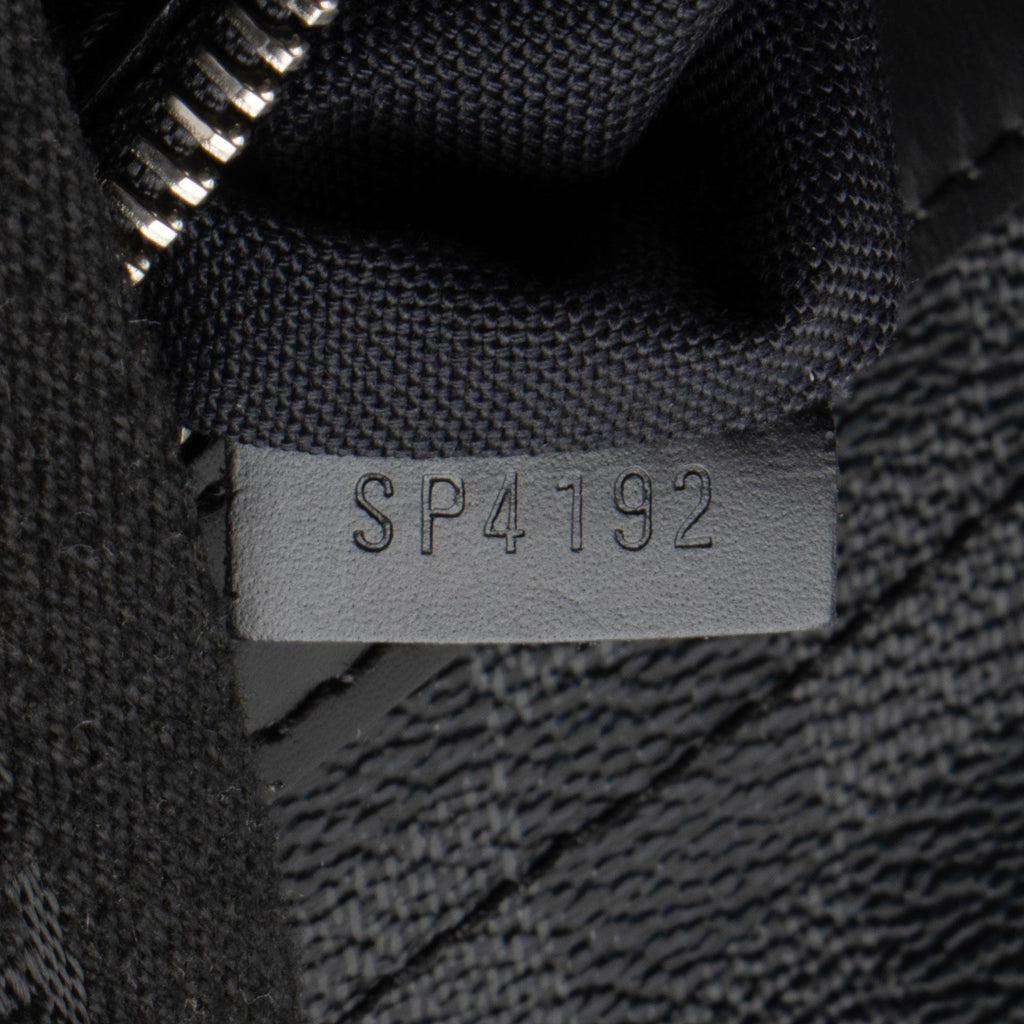 Louis Vuitton Damier Graphite Daniel MM Messenger