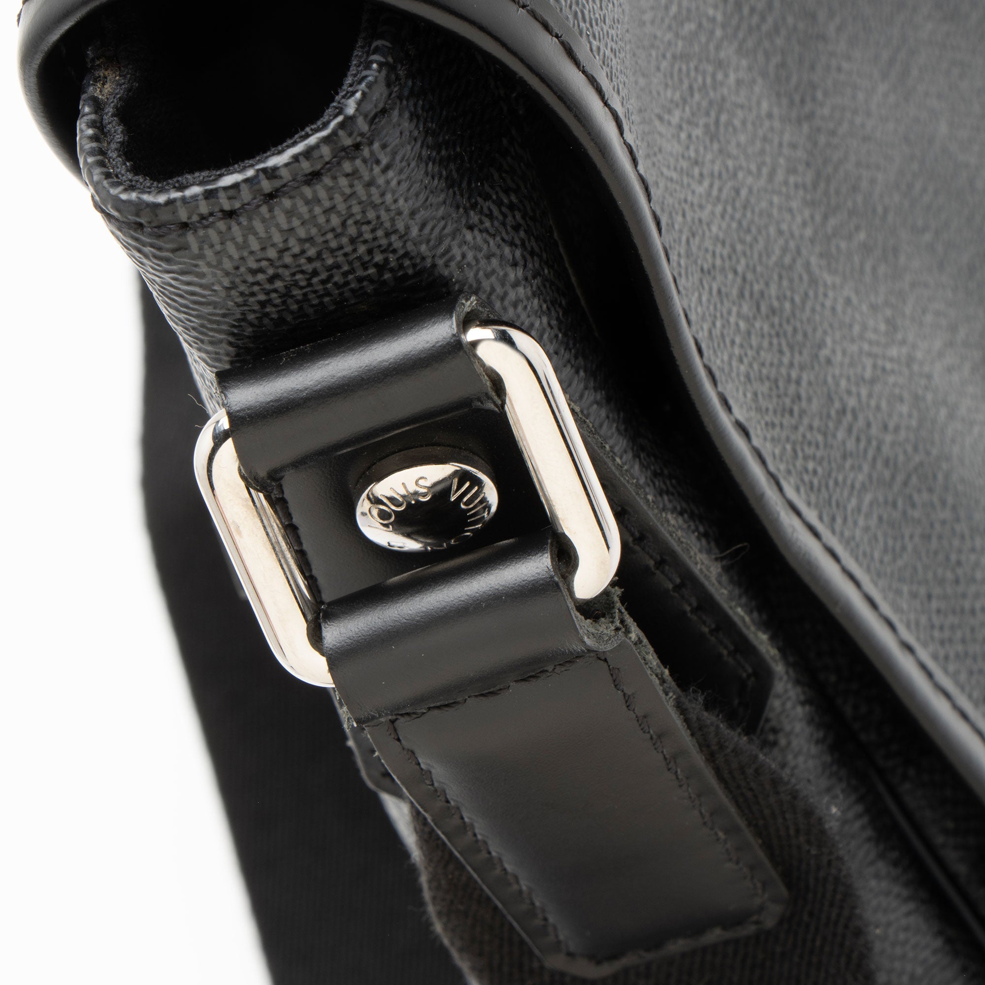 Louis Vuitton Damier Graphite Daniel MM Messenger