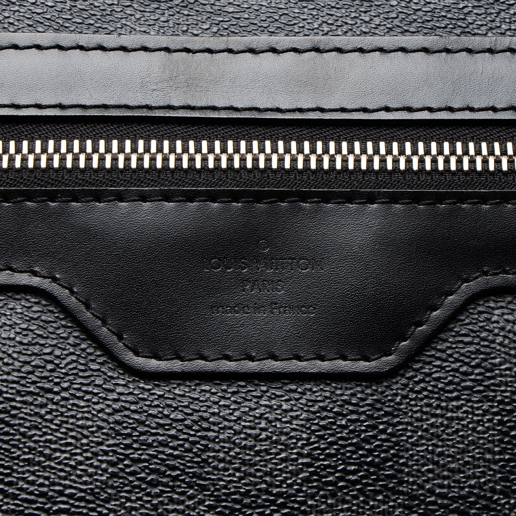 Louis Vuitton Damier Graphite Daniel MM Messenger