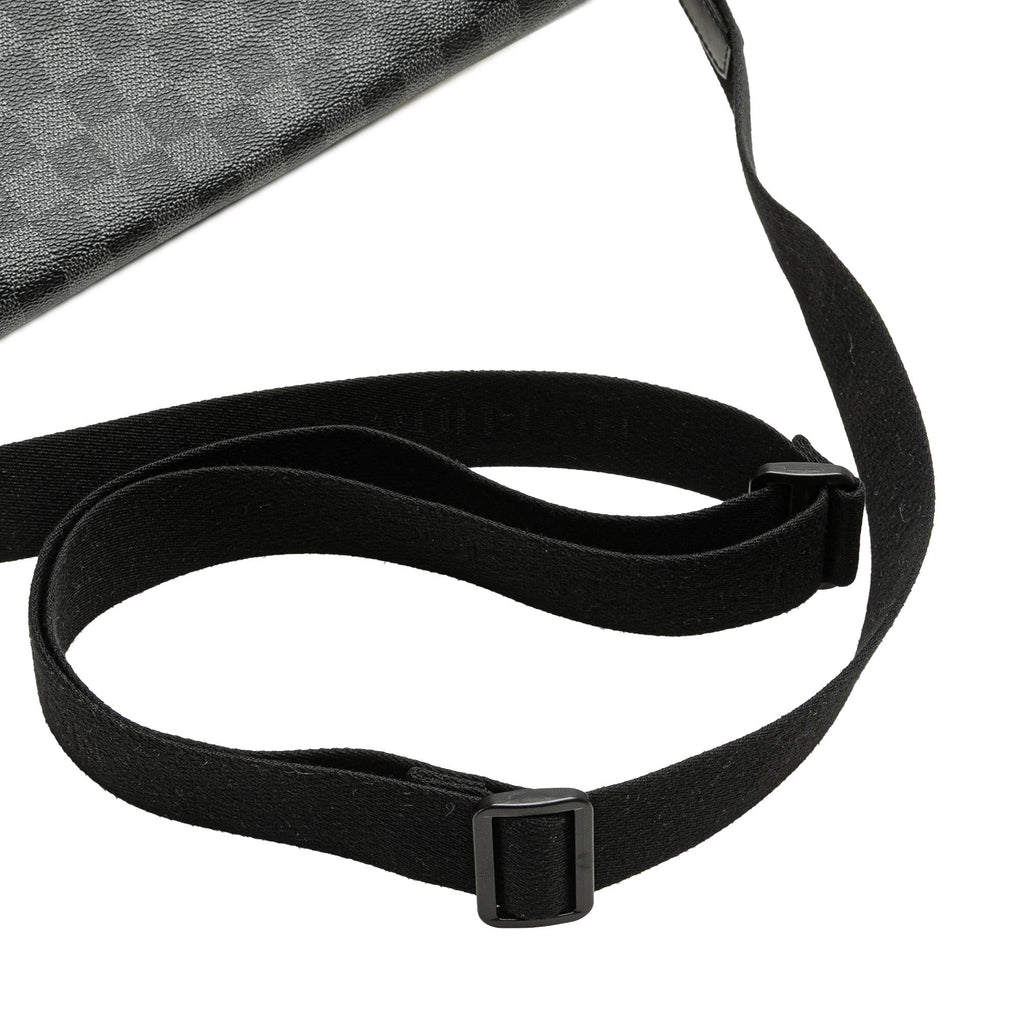 Louis Vuitton Damier Graphite Daniel MM