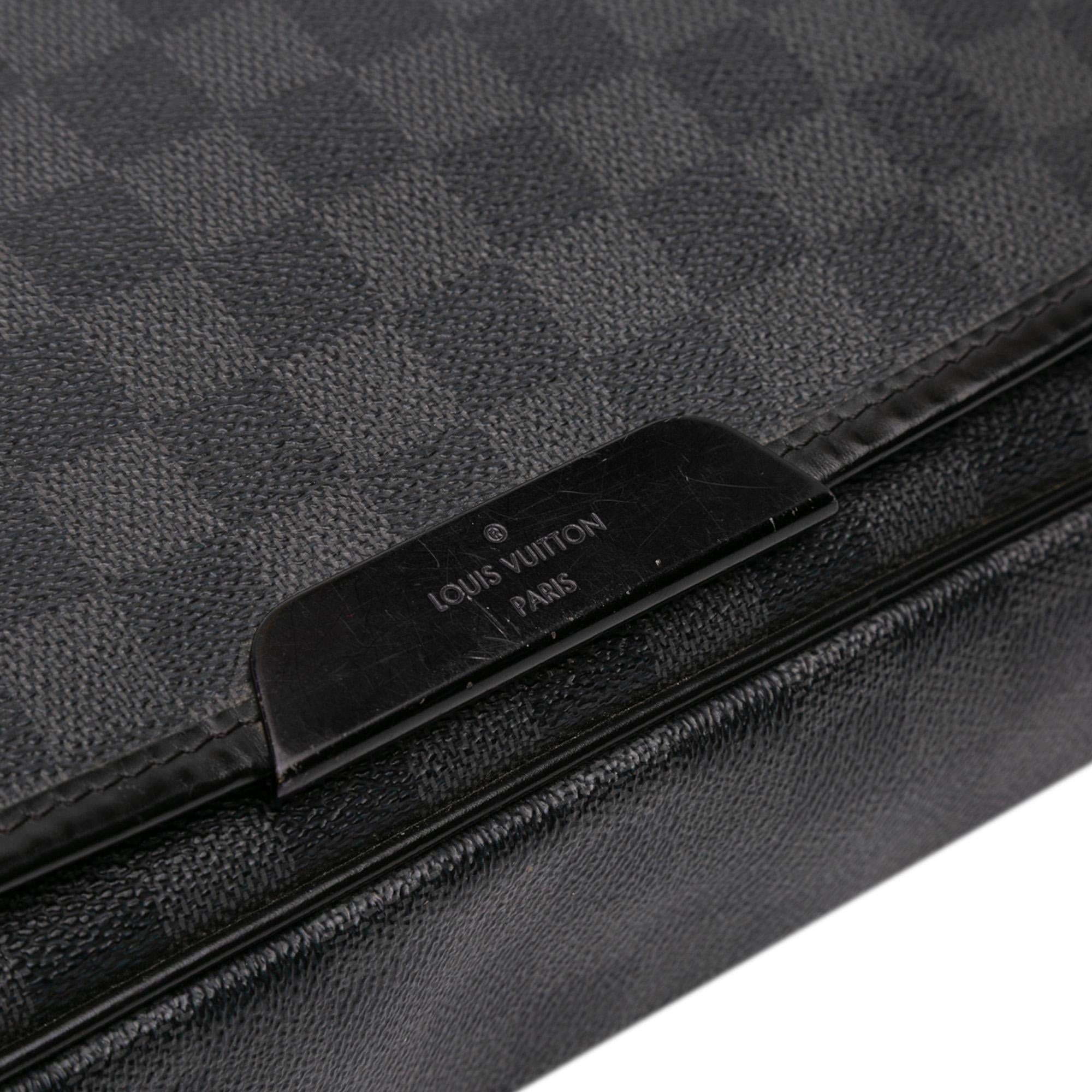 Louis Vuitton Damier Graphite Daniel MM
