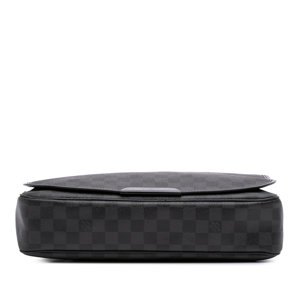 Louis Vuitton Damier Graphite Daniel MM