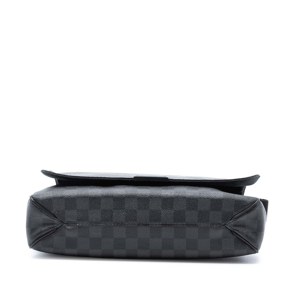 Louis Vuitton Damier Graphite Daniel MM