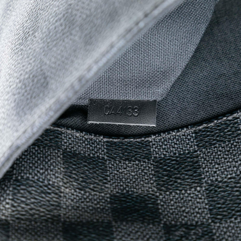 Louis Vuitton Damier Graphite Daniel MM