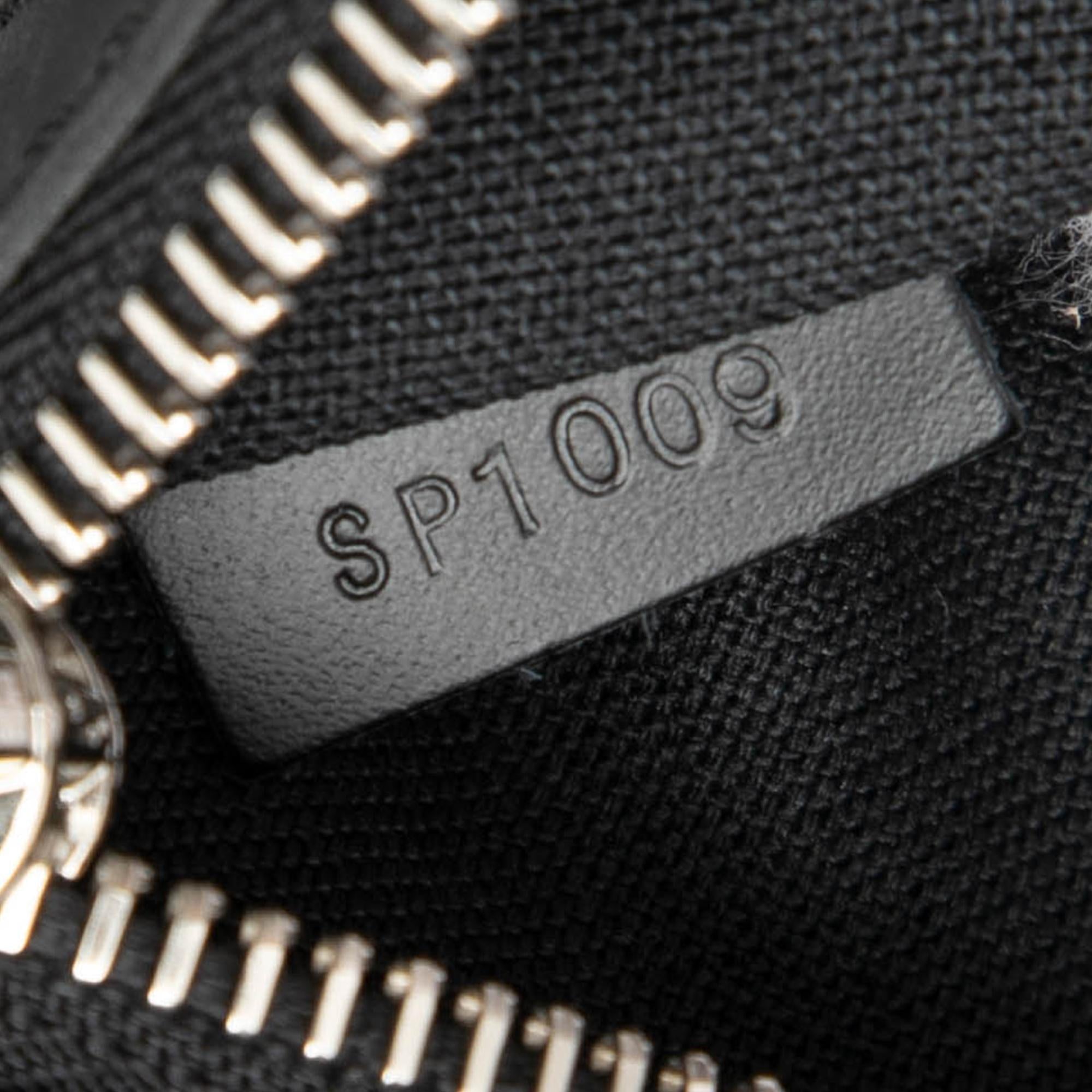Louis Vuitton Damier Graphite Daniel MM