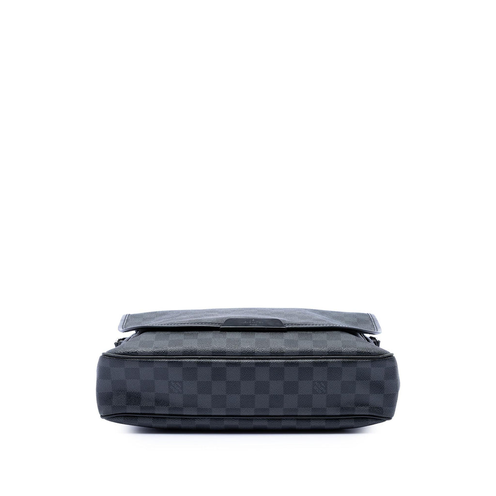 Louis Vuitton Damier Graphite Daniel MM