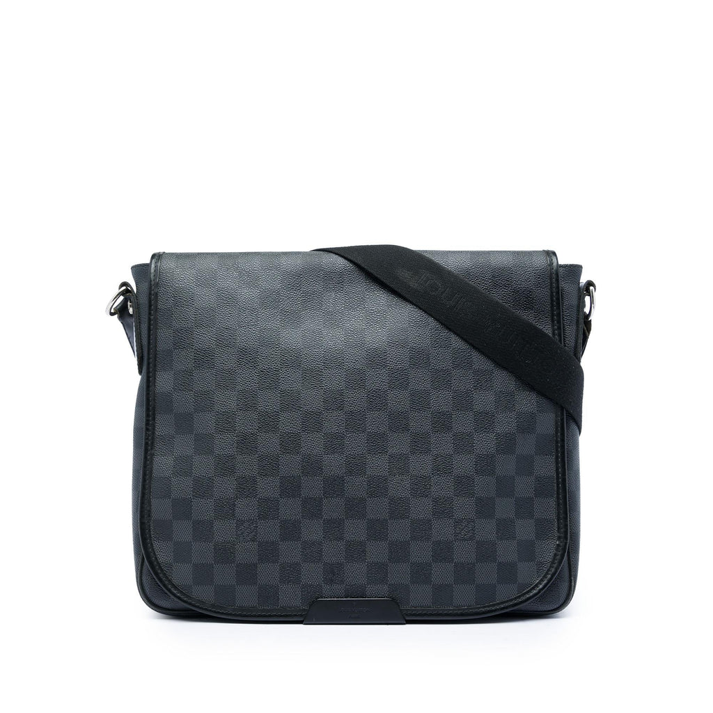Louis Vuitton Damier Graphite Daniel MM