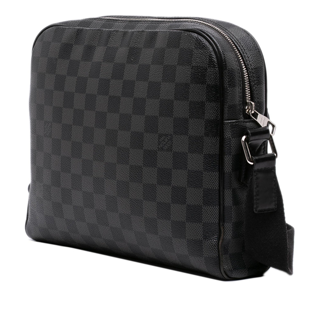 Louis Vuitton Damier Graphite Dayton Reporter PM