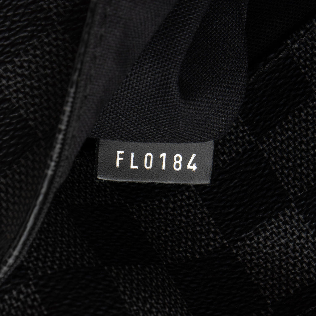 Louis Vuitton Damier Graphite District PM Messenger