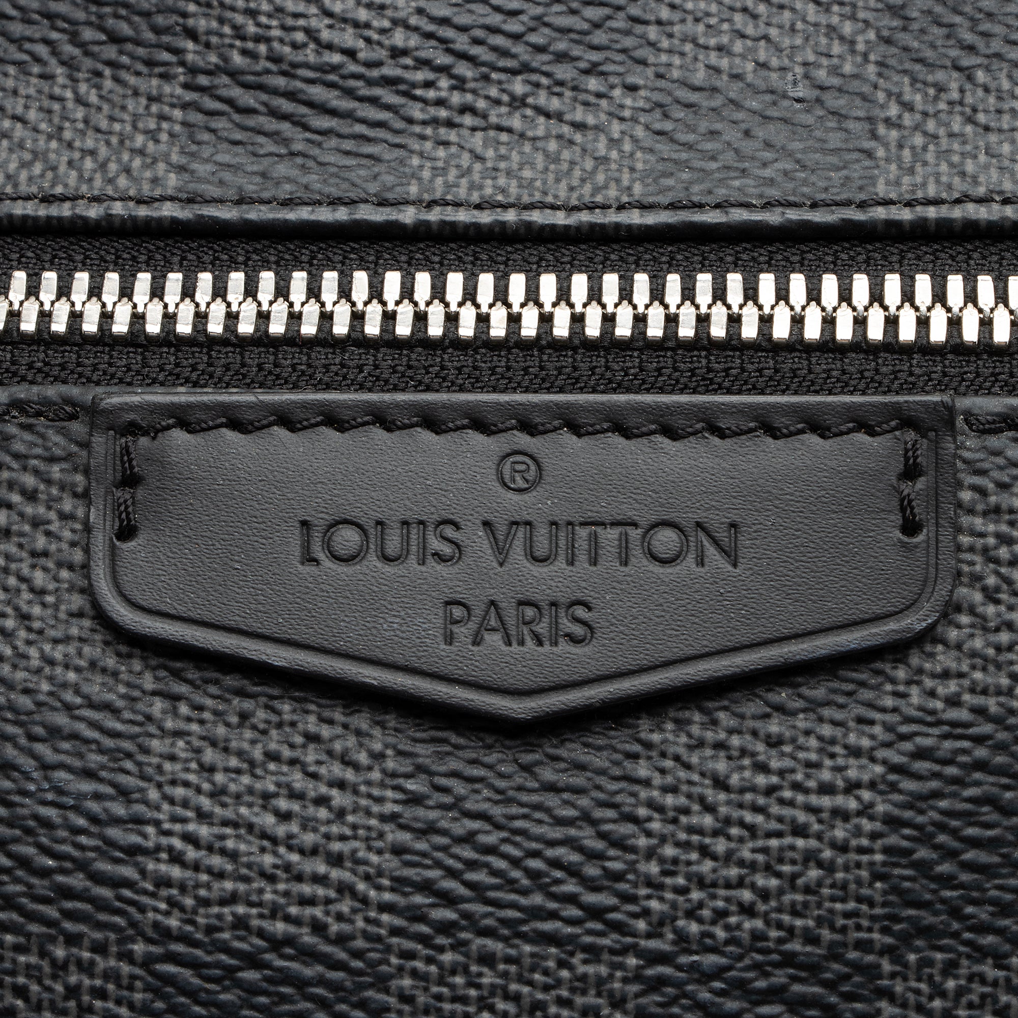 Louis Vuitton Damier Graphite Josh Backpack (SHF-23302)