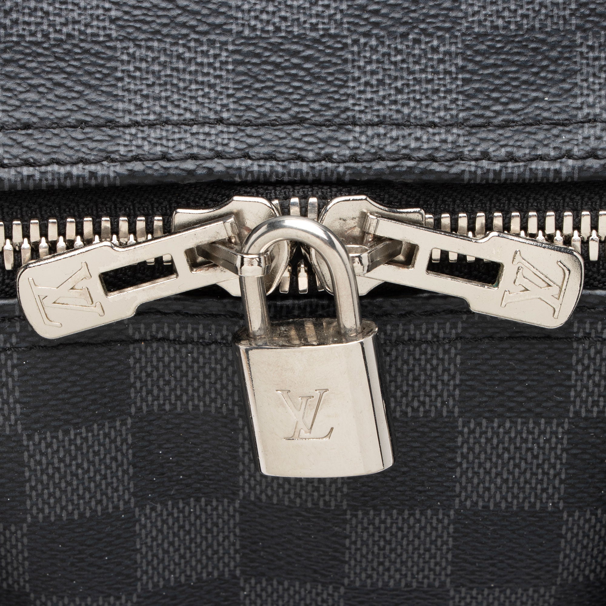 Louis Vuitton Damier Graphite Keepall Bandouliere 55 Duffle