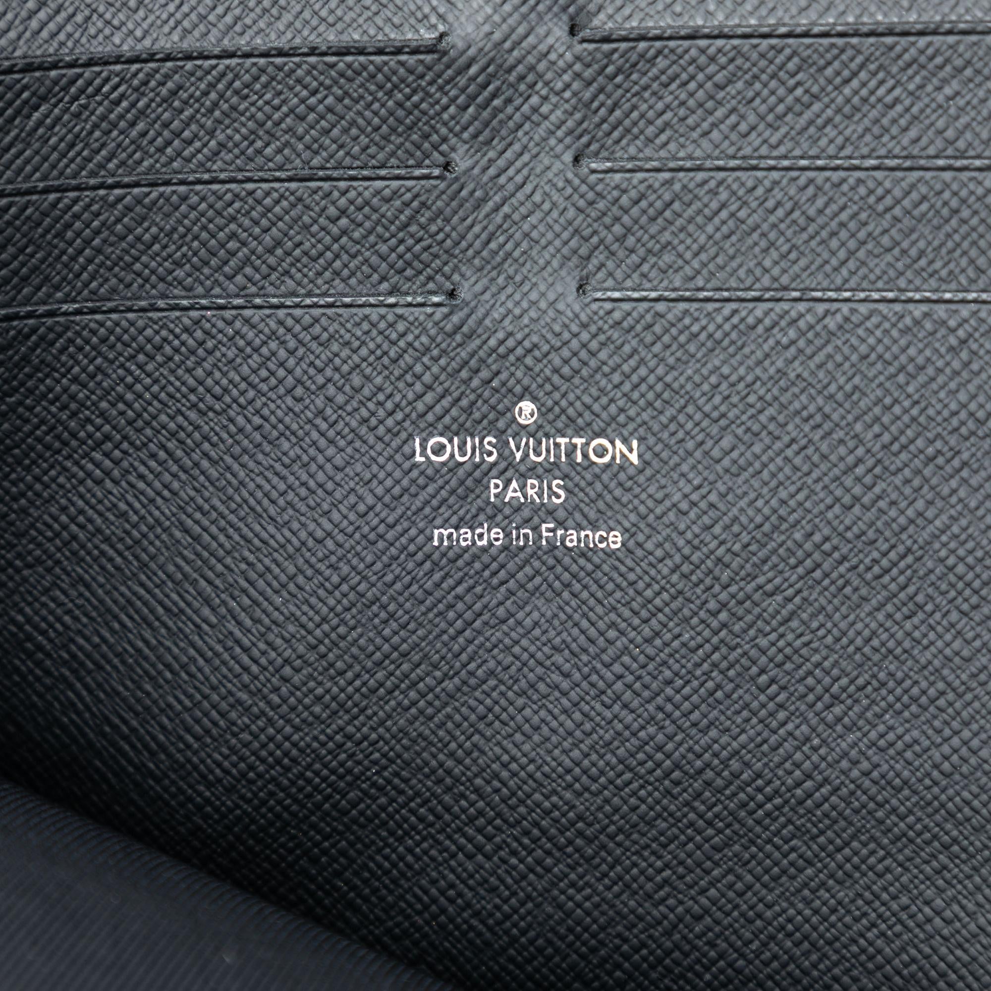 Louis Vuitton Damier Graphite Pochette Jour PM
